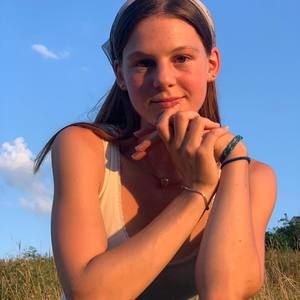 Meet your Posher, Leah